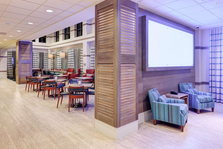 Food & Drinks 5, Hampton Inn & Suites Carolina Beach Oceanfront, New Hanover