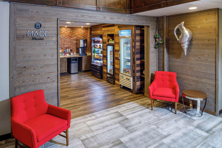 Public Area 4, DoubleTree by Hilton Appleton, Outagamie