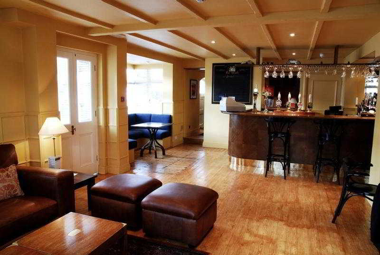 Public Area 2, Hurtwood Hotel Bed & Breakfast, Surrey