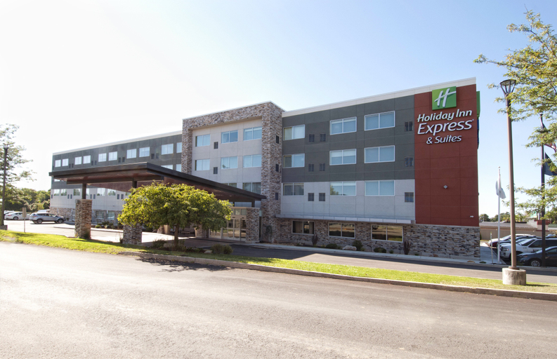 Exterior & Views 2, Holiday Inn Express & Suites JOHNSTOWN by IHG, Cambria