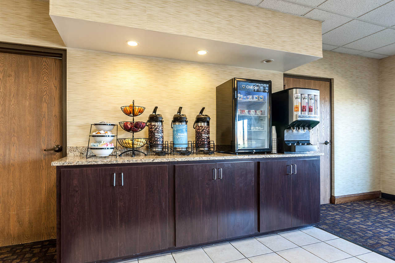 Public Area 2, Quality Inn Clarksdale, Coahoma