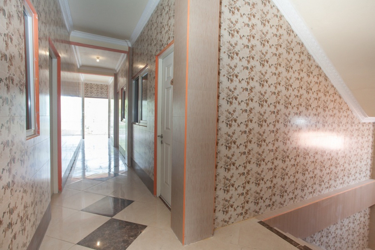 Bathroom 3, RedDoorz @ Sedati, Sidoarjo