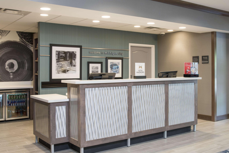 Public Area 2, Hampton Inn & Suites Michigan City, LaPorte