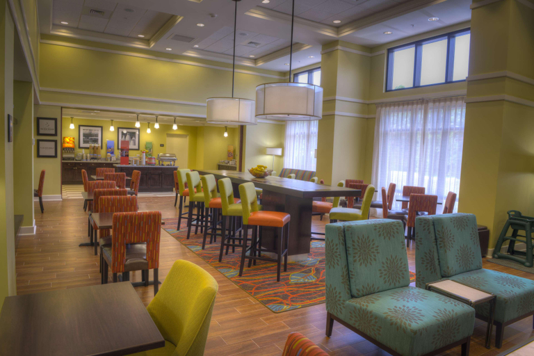 Public Area 2, Hampton Inn & Suites Pensacola/Gulf Breeze, Santa Rosa