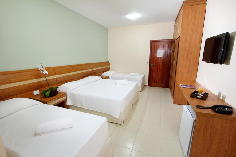 Bedroom 3, Vitoria Regia Aparthotel, Porto Seguro