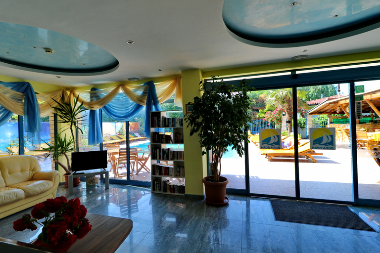 Public Area 3, Bora Bora, Nesebar