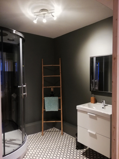 Bathroom 4, L'ecrin de Masevaux, Haut-Rhin