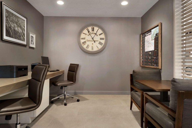 Public Area 2, Country Inn & Suites by Radisson, Houghton, MI, Houghton