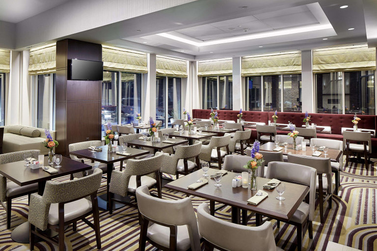 Food & Drinks 5, Hilton Garden Inn Roslyn, Nassau