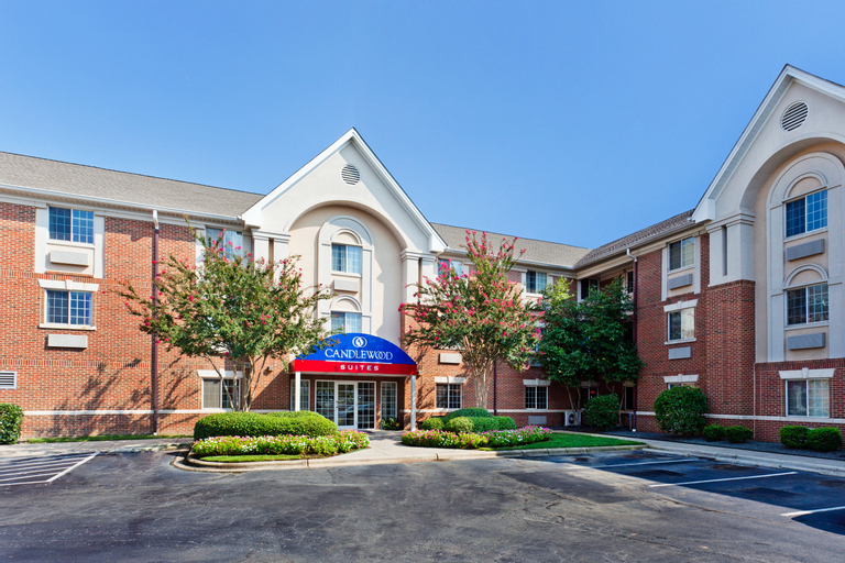 Sonesta Simply Suites Charlotte University, Mecklenburg