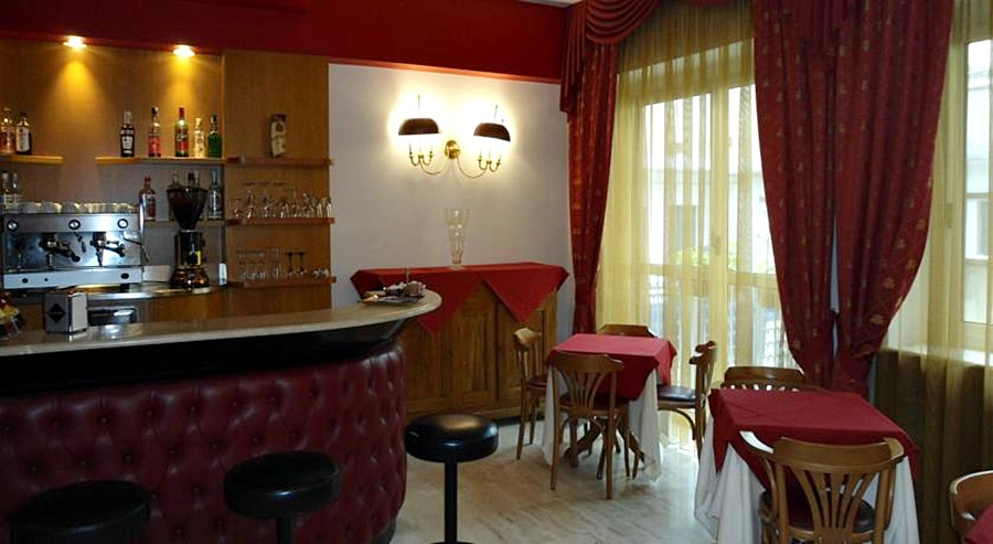 Food & Drinks 5, Hotel Continental, Torino
