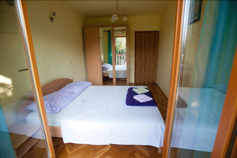 Bedroom 4, Apartments Luka, Novi Vinodolski