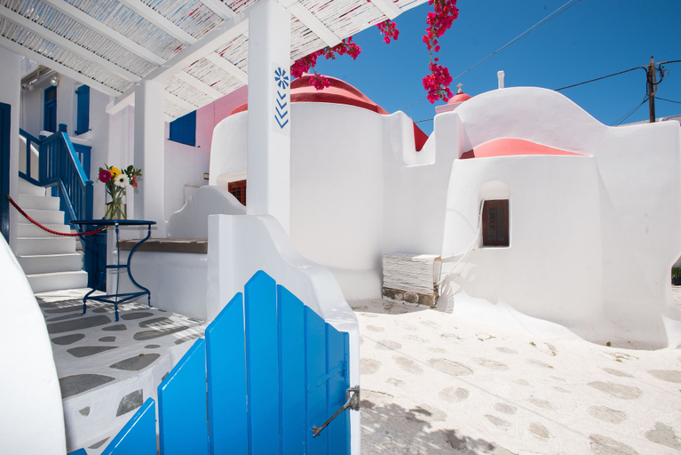 Others 5, Eleanna's Mykonos, South Aegean
