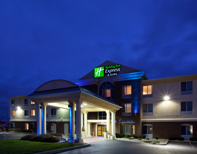 Holiday Inn Express & Suites Cincinnati-Blue Ash, Hamilton