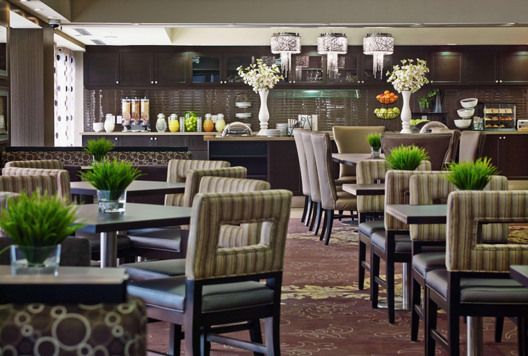 Food & Drinks 5, HOMEWOOD SUITES BY HILTON HAMILTON, Hamilton