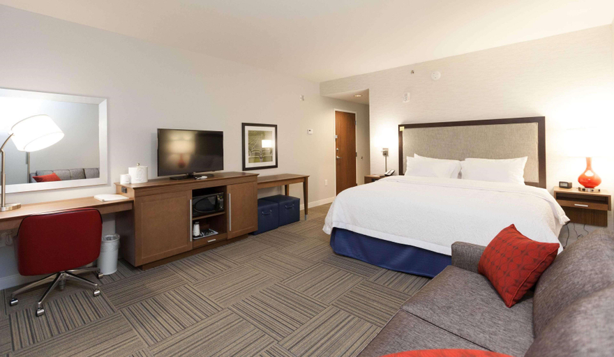 Bedroom 3, Hampton Inn Emerson LakePoint, Bartow