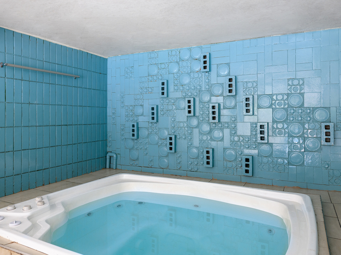 Bathroom 3, Umhlanga Cabanas, eThekwini