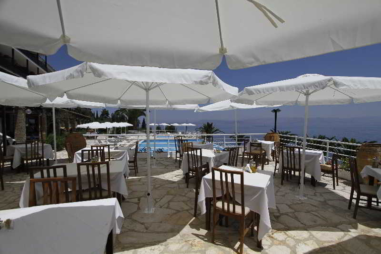 Food & Drinks, Alyssium, Ionian Islands