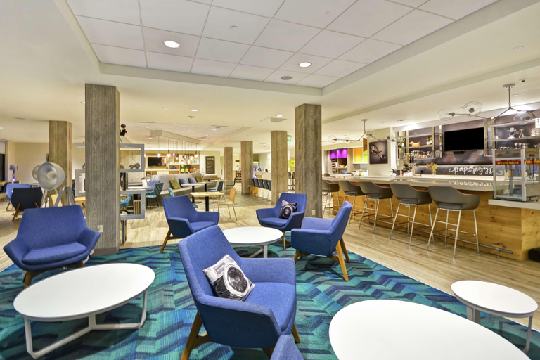 Food & Drinks 5, Home2 Suites Levis Commons Perrysbur, Wood