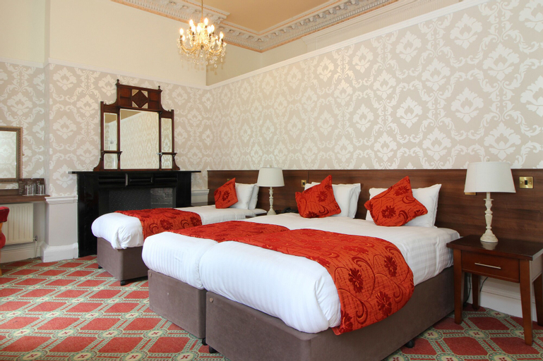 Castle Hotel,