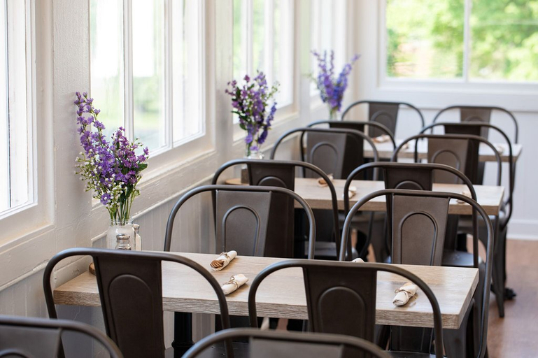 Food & Drinks 5, The Blackburn Inn and Conference Center, Staunton