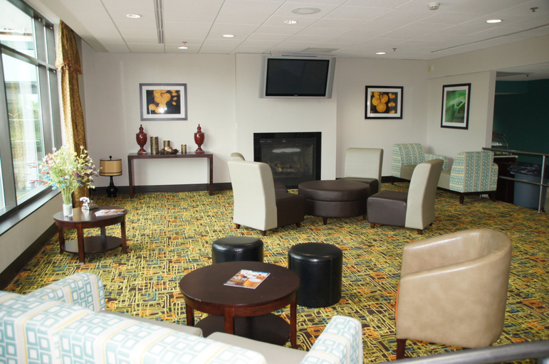 Public Area 2, Elimwood Hotel, a Ramada by Wyndham, Saint Louis