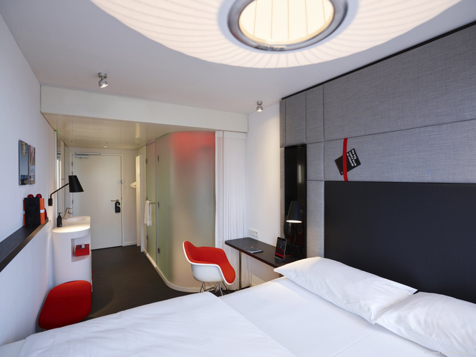 Bedroom 3, Citizenm Seattle South Lake Union, Seattle, Seattle