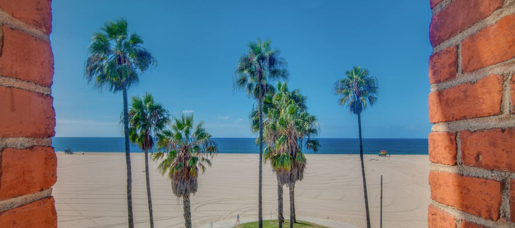 Venice Breeze Suites, Los Angeles