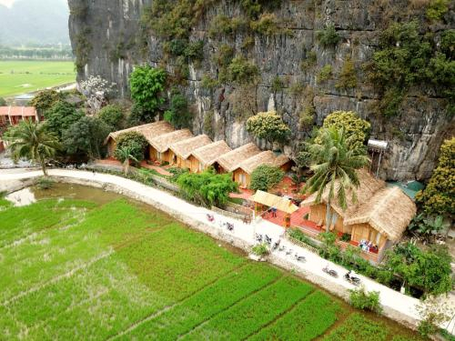 Tam Coc Horizon Bungalow, Hoa Lư