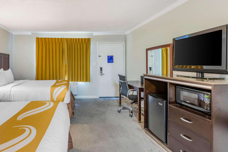 Bedroom 3, Buena Park Hotel Near Knott's Berry Farm, Orange