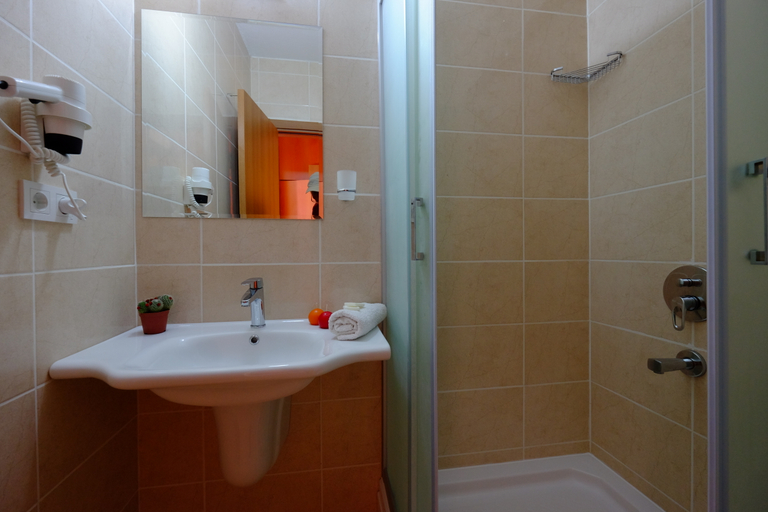 Bathroom 4, Hotel Imparator, Fethiye