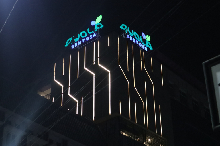 Ayola Sentosa Palembang, Palembang