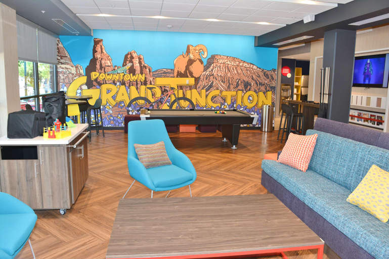 Public Area 2, Tru by Hilton Grand Junction Downtown, Mesa