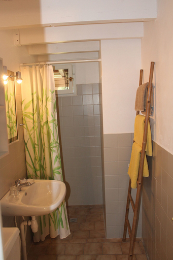 Bathroom 5, Villa Colibri, Var