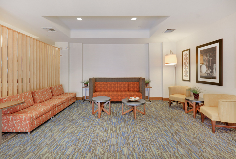 Public Area 3, Holiday Inn Express & Suites BURLESON/FT. WORTH by IHG, Fort Worth