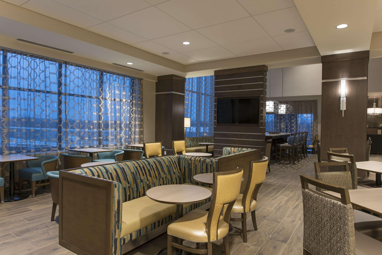 Public Area 2, Hampton Inn & Suites Grand Rapids Downtown, Kent