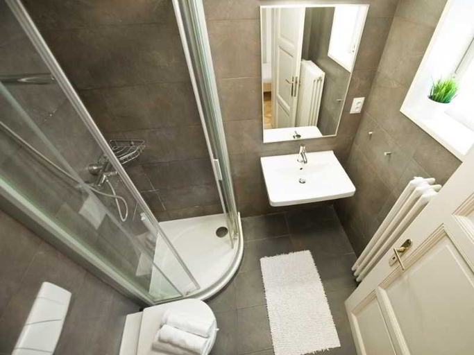 Bathroom 4, Apartments Prague, Praha 2