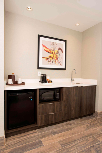 Public Area 3, Hampton Inn & Suites by Hilton Thunder Bay, Thunder Bay