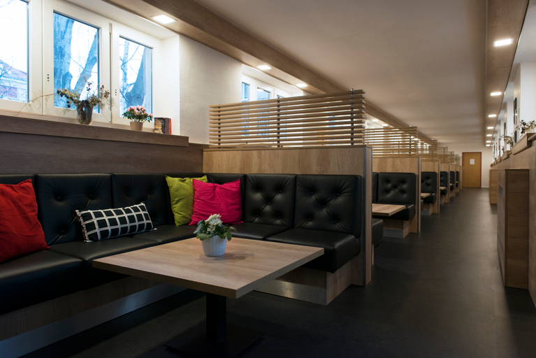 Public Area 2, University Hotel, Praha 8