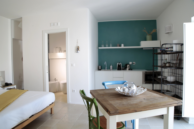Bedroom 3, Santa Maria 24, Bari