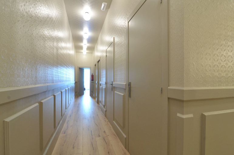 Public Area 3, CASA BALMES, Barcelona