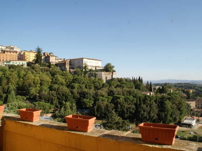 Exterior & Views 2, Hotel Europa, Perugia