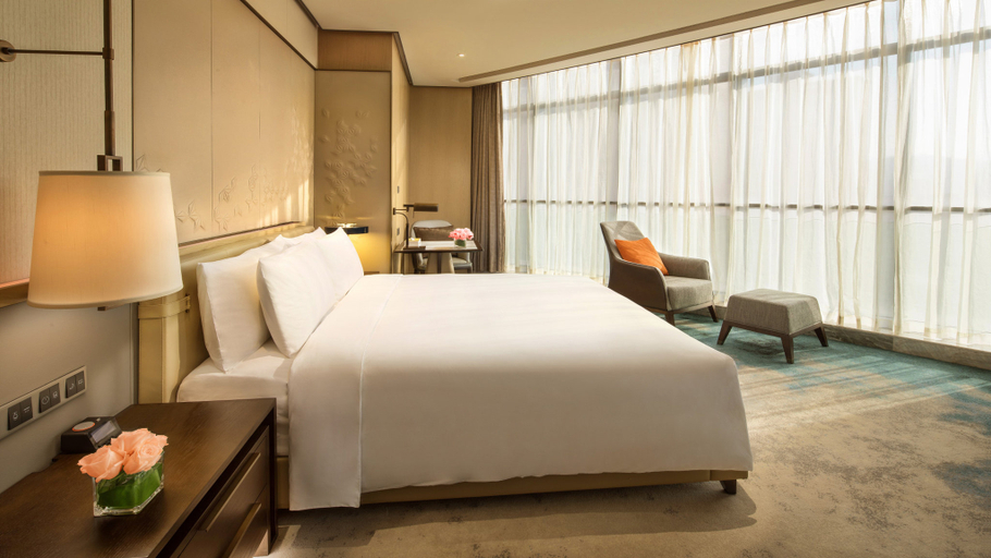 Bedroom 2, Xiangxi Crown International Hotel, Xiangxi Tujia and Miao