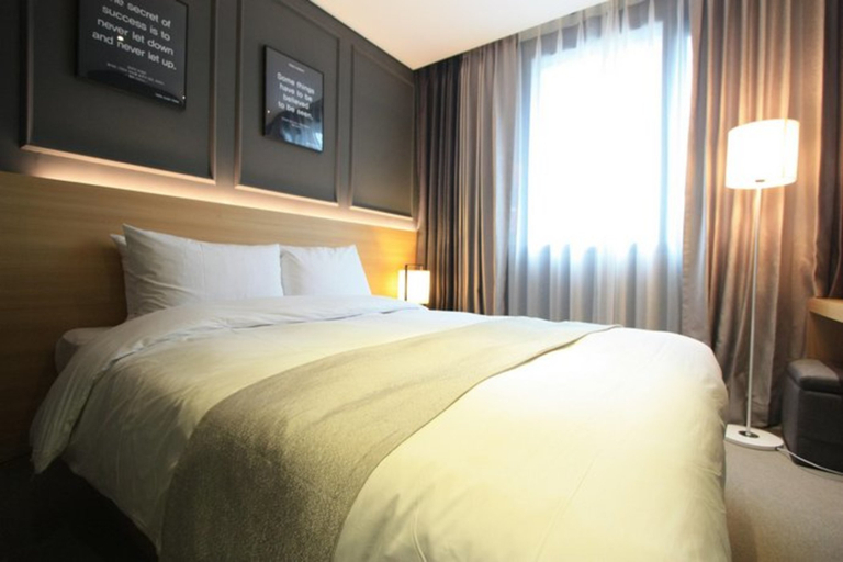 Bedroom 3, Vella Suite Hotel, Suwon