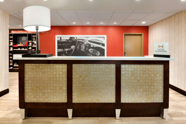 Public Area 3, Hampton Inn & Suites Monroe, Ouachita