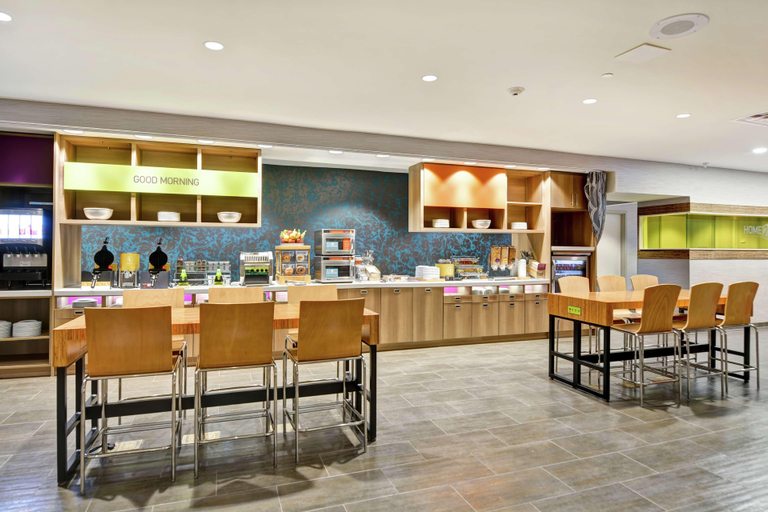 Food & Drinks 5, Home2 Suites by Hilton Beaufort, Beaufort