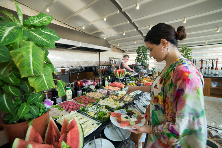 Food & Drinks 5, Parmada Hotel Old City, Fatih