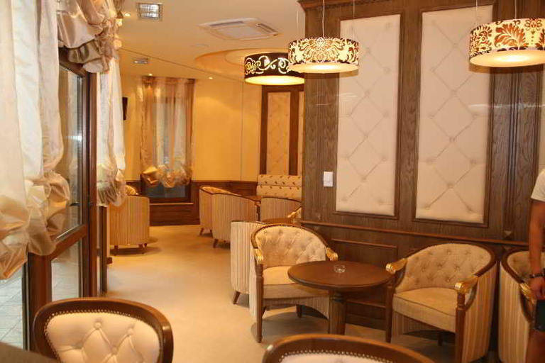 Public Area 4, Club Central Hotel, Hisar