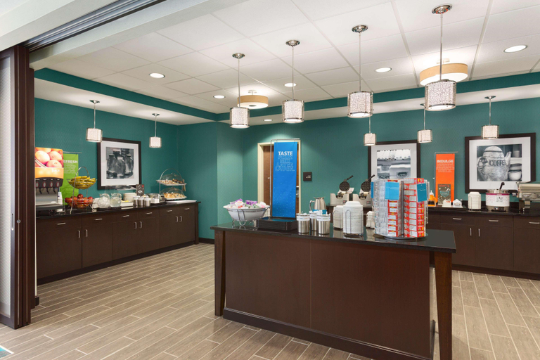 Public Area 2, Hampton Inn Fairmont, Marion