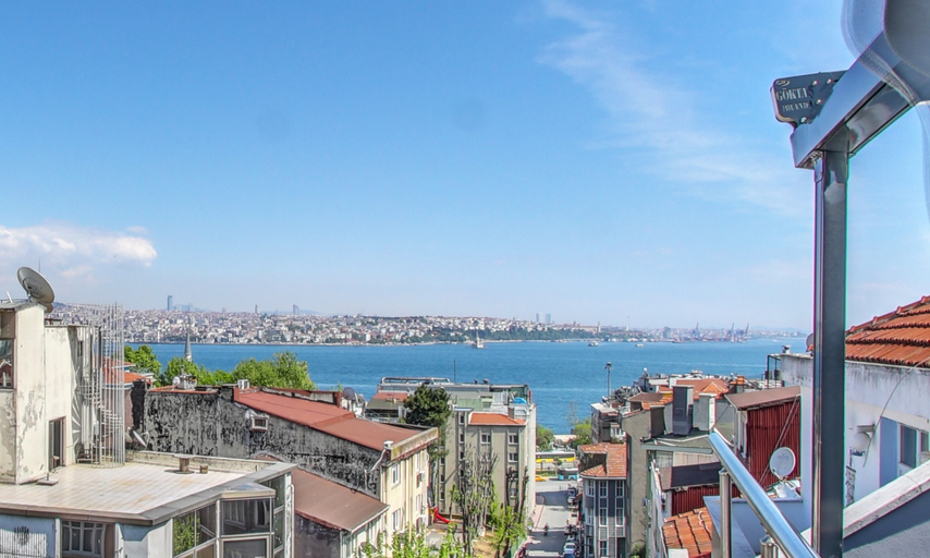 Others 4, Cihangir Palace, Beyoğlu